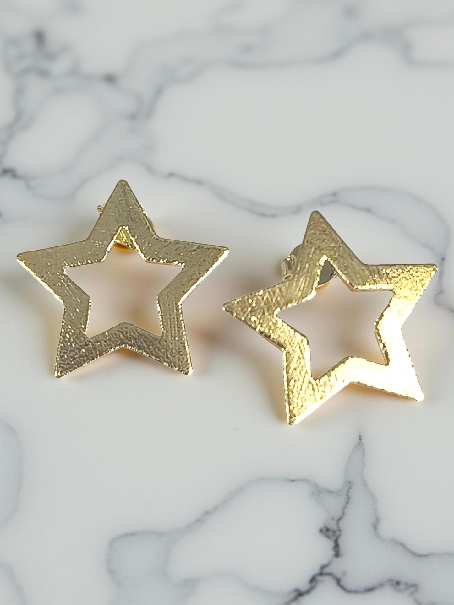 AROS LALY GOLD