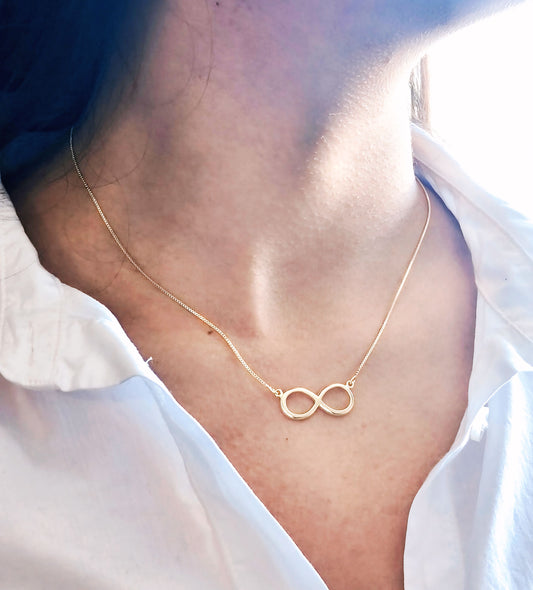 COLLAR INFINITY