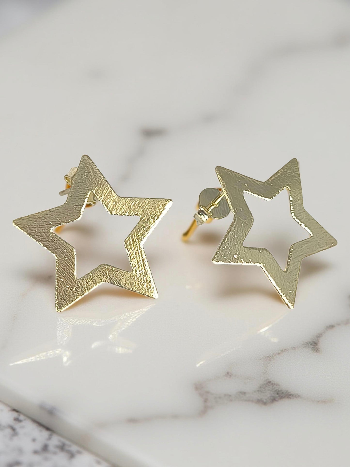AROS LALY GOLD