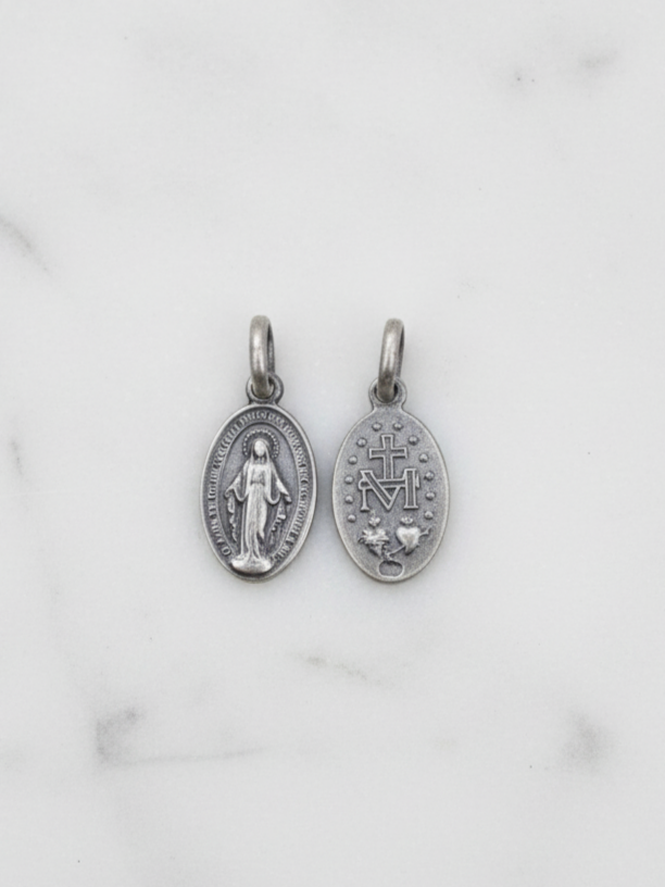 MEDALLA VIRGEN DE LOS RAYOS CHICA